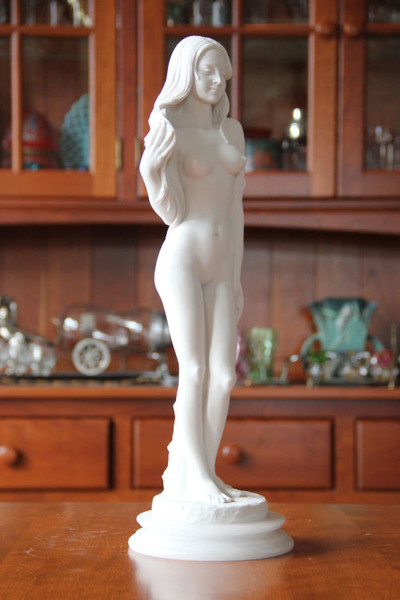 Lolita Statue Female Nude Marble Alabaster Stanley Kubridck Woman
